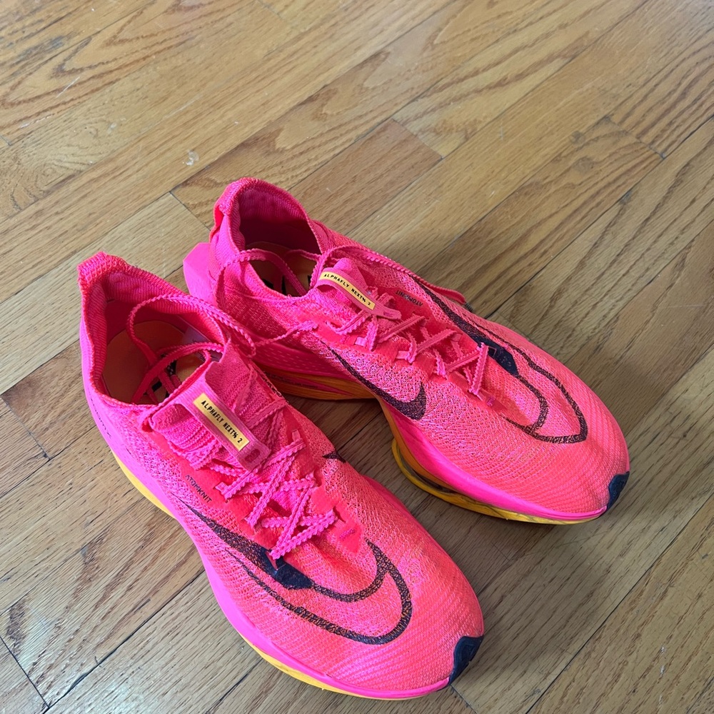 Nike Women's Pink Running Shoes